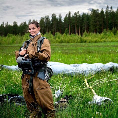 La Princesse Ingrid Alexandra Voulait Sauter En Parachute Pour Son