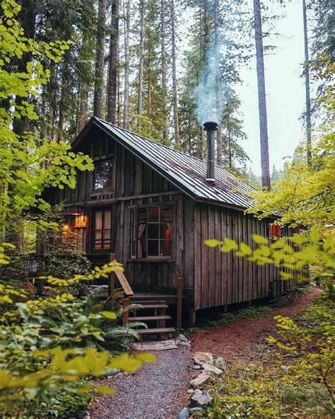 Old Cabins Tiny Cabins Tiny House Cabin Cabins And Cottages Cabin