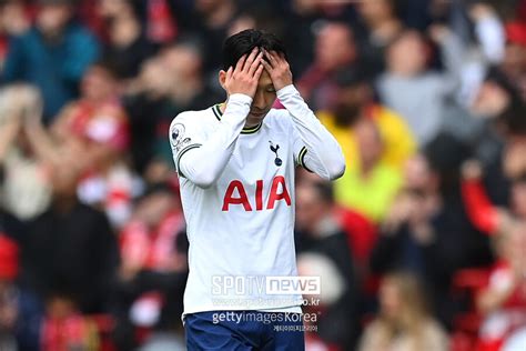 패배 속에도 빛난 손흥민환상 터치연속골 작렬 Epl 7시즌 연속 두 자릿수 득점 ‘진기록