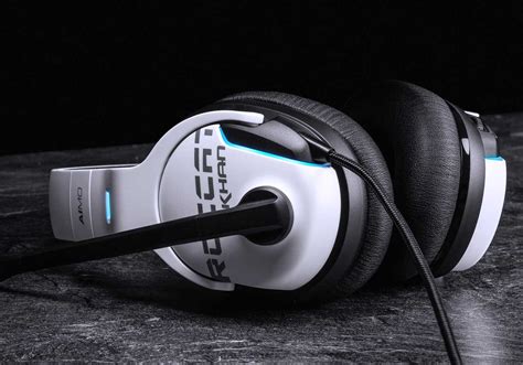 Roccat Khan Aimo Rgb Headset Mit Surround Sound Gaming Grounds De