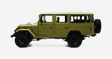 HOT WHEELS REVELA TESLA DE CONTROLE REMOTO RUBIROSA