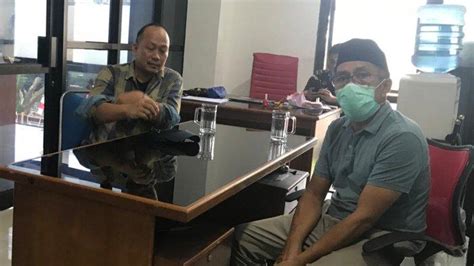 Polisi Serahkan 2 Tersangka Korupsi Irigasi Di Kepulauan Sula Sebesar