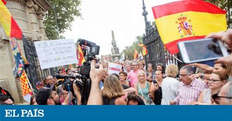 Yellow Ribbons In Catalonia Cameraman Assaulted At Protest Against Pro Catalan Independence