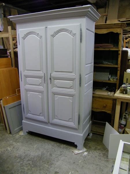 Armoire Ancienne Peinte En Gris Le Specialiste Du Meuble Ancien