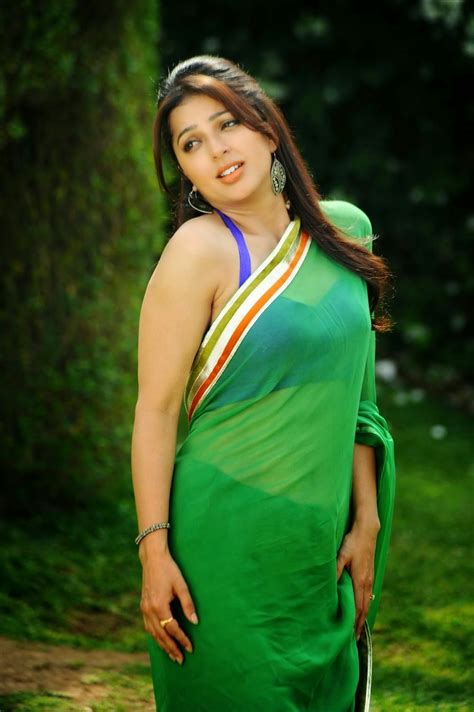 Indian Hot Actress Actress Bhumika Chawla Navel Show In Green Transparent Saree Photos