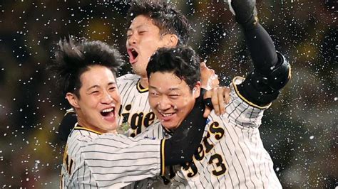 【速報】日本シリーズ 第4戦 阪神がサヨナラ勝ちで2勝2敗のタイに 大山が4番の意地を見せた｜試合結果・途中経過・ハイライト｜プロ野球2023 スポーティングニュース