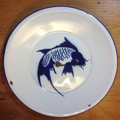 Vintage Enamelware Blue White Koi Dinner Plate Enamel On Tin Metal Fish