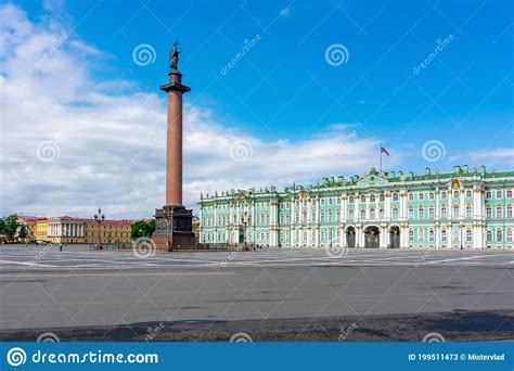 Museo Del Hermitage Del Palacio De Invierno Y Columna De Alejandro En