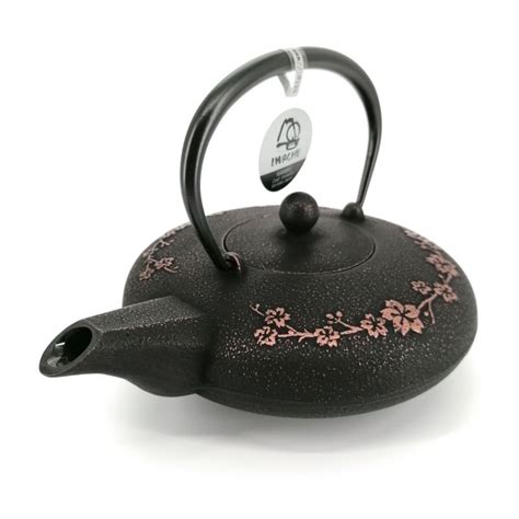 Théière japonaise en fonte IWACHU WA SAKURA 0 6 lt noir cuivré