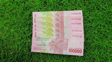 Premium Photo Indonesian Rupiah Note Indonesian Rupiah The Official