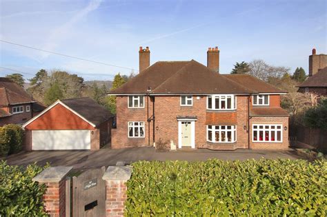 5 Bed Detached House For Sale In High Trees Road Reigate Surrey Rh2