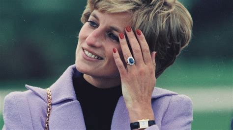 La Princesa Diana Y El Reloj Cartier Que Sol A Usar Se Renueva En