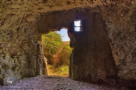 Santa Panagia Chiese Rupestri