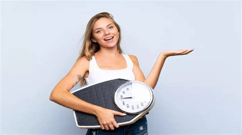 Weight Loss Tips करना चाहते हैं बढ़ते वजन को कंट्रोल तो इन बातों पर आज से दें ध्यान If You