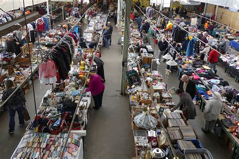 Leighty's Winter Indoor Flea Market - Official - Newry, PA