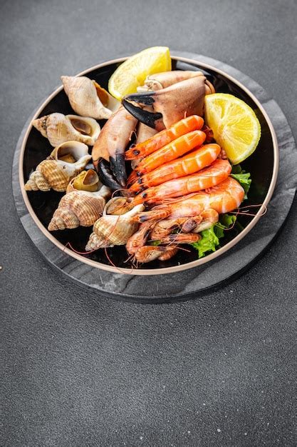 Premium Photo Seafood Platter Fruits De Mer Shrimp Crab Claw Clam