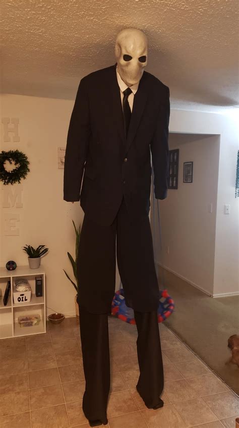 My Slenderman costume from last year. : r/Halloween_Costumes