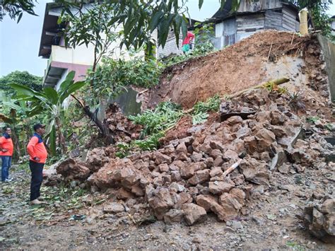 Curah Hujan Tinggi Dan Angin Kencang Sebabkan Bencana Di Sejumlah