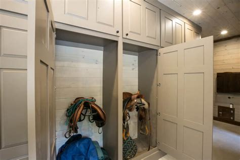 Tack Room Organization Tips Custom Horse Barn Bandd Builders