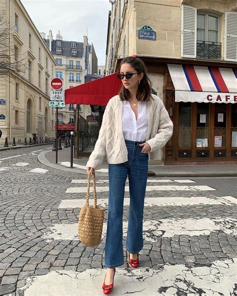 Chic Ways To Dress Like A French Woman Artofit