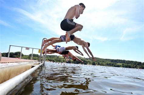 Sprung Ins Wasser Duda News