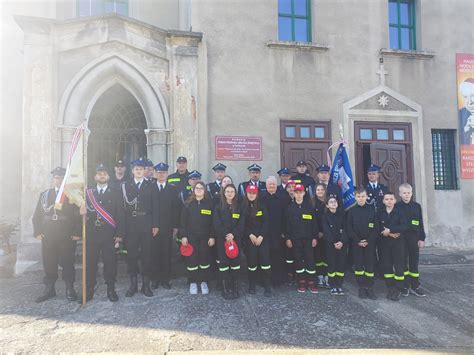 Bogu na chwałę ludziom na ratunek Parafia pw Podwyższenia Krzyża