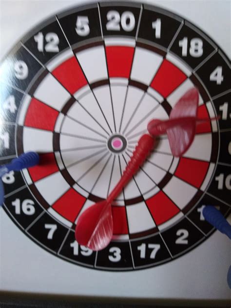 To make a magnetic dartboard : r/therewasanattempt