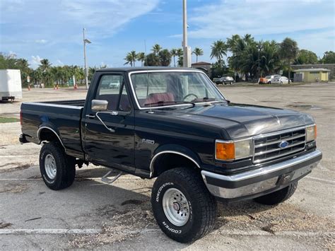 1989 Ford F 150 Xlt Lariat 4 9l 4x4 Manual Transmission Classic Ford F 150 1989 For Sale