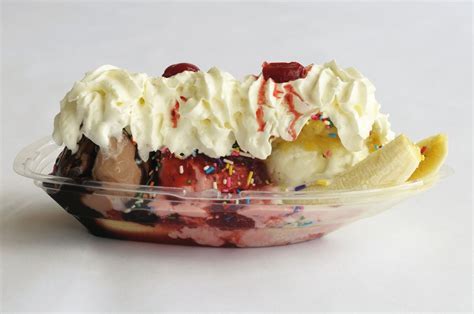 Grilled Banana Split Sundae With Bittersweet Chocolate Sauce