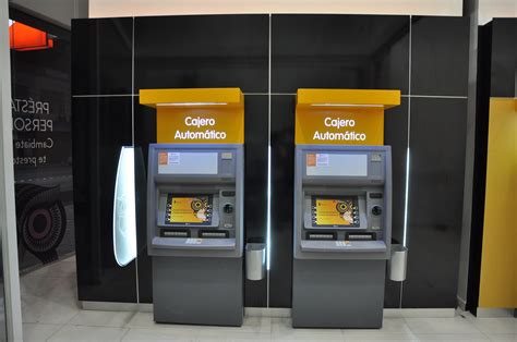 Cajeros Autom Ticos En Isla Tecnol Gica De Sucursal Del Banco