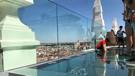 Así es la terraza del Hotel Riu en el Edificio España