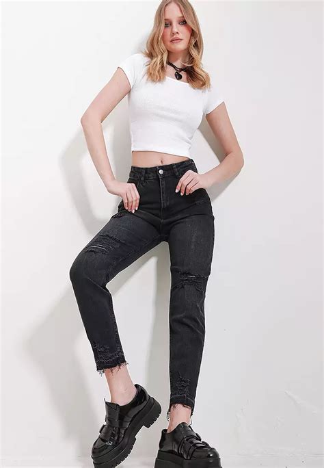 Buy Alacati Ripped Skinny Jeans Online ZALORA Malaysia