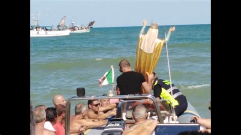 La Processione In Mare Della Madonna Youtube