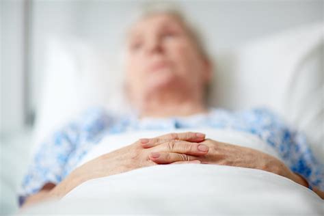 Bed Sores: 8 Things Caregivers Should Know About Bedsores | The Healthy