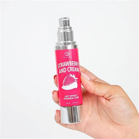 Strawberry And Cream Hot Effect Kissable Lubricant Cod 3538 Secret Play