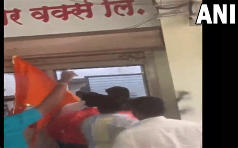 Shiv Sena Workers Vandalise Rebel Mlas Office In Pune Say Every