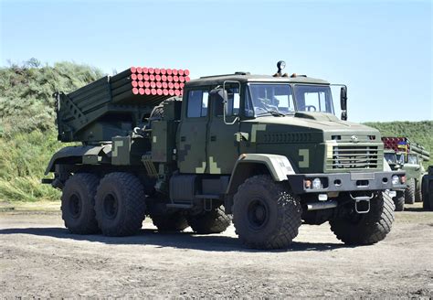 РСЗВ «Верба», РЛС «Зоопарк-3», КАУ «Оболонь-А» та ще 30 зразків ОВТ ...