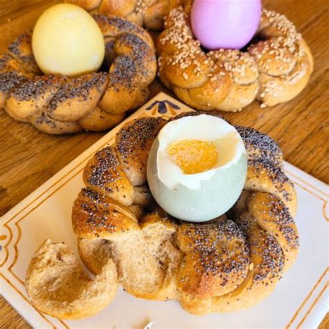 Herzhafte Osternester backen mit Sauerteig KRÜMELIG