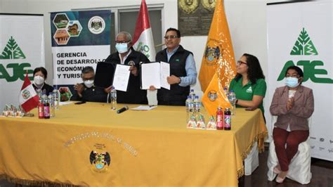 La Municipalidad Municipalidad De Huaral Y El Grupo Aje Firman Convenio