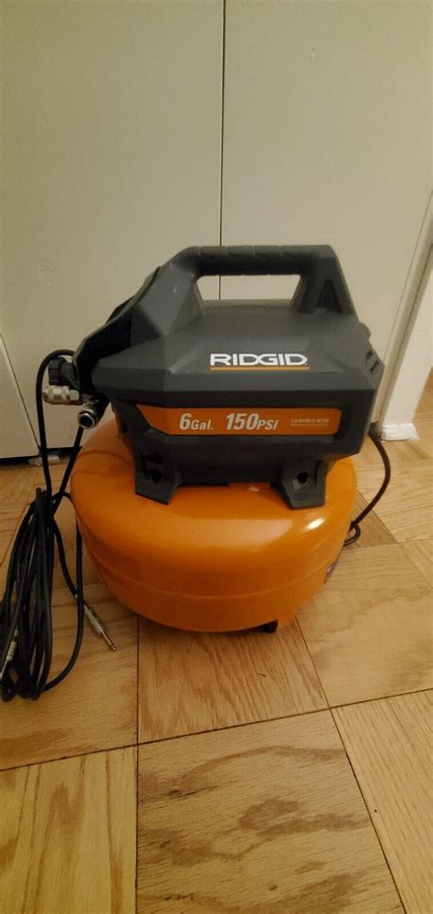 Ridgid 6 Gal Portable Electric Pancake Air Grelly USA