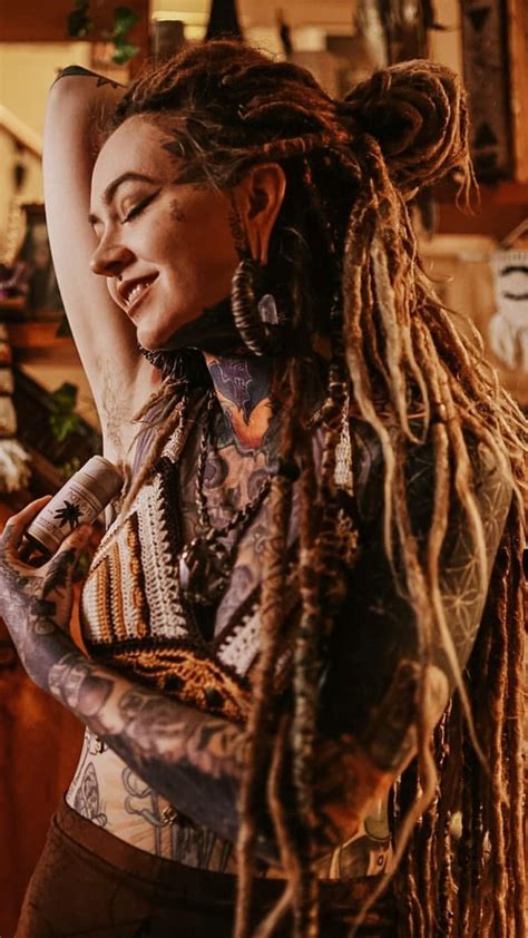 Pin By Laurie Gothic Witch Bitch Pa On Morgin Riley Model Dreads Dreads Girl Dreads White