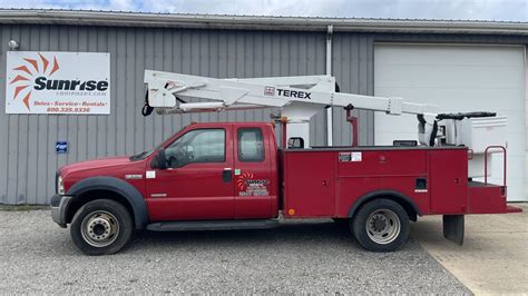 Used Bucket Trucks For Sale To Feet Sunrise Equipment