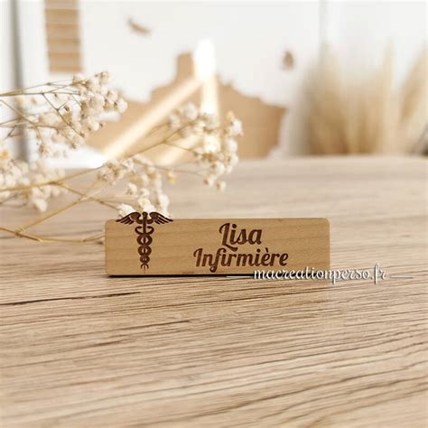 Badge Infirmière Infirmier En Bois Personnalisé Macreationperso