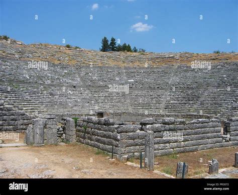 Oracle of zeus dodona hi-res stock photography and images - Alamy