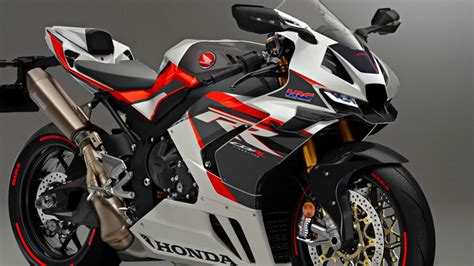 The Honda Cbr Rr Launch Date Confirmed Completely New Design With