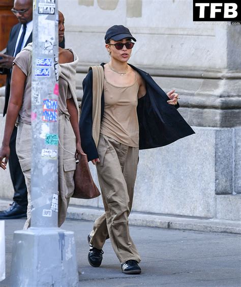 Braless Zoe Kravitz Steps Out With A Friend In Nyc Photos