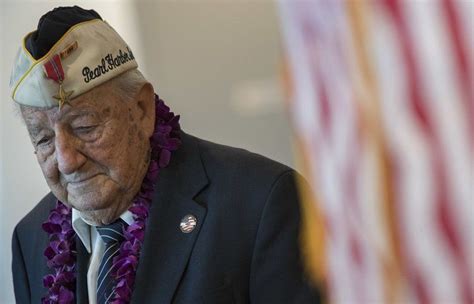 Pearl Harbor survivors in their 90s attend solemn ceremony | The ...