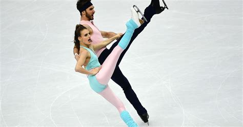 Grand Prix Papadakis et Cizeron en tête malgré une erreur L Express