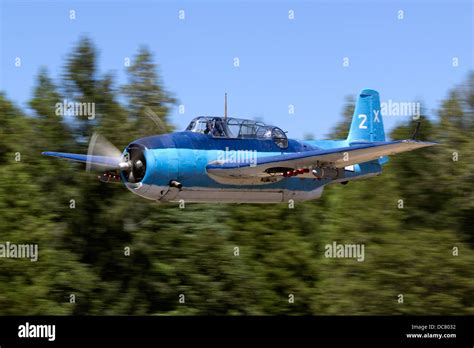 Tbm avenger avion fotografías e imágenes de alta resolución Alamy