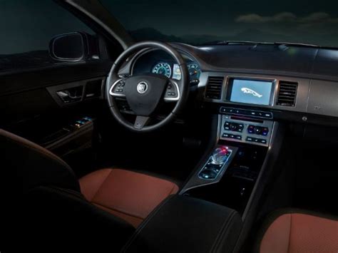 2012 Jaguar XF: 15 Interior Photos | U.S. News